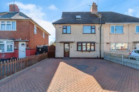 3 bedroom semi-detached house for sale