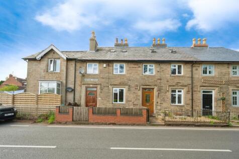 4 bedroom terraced house for sale