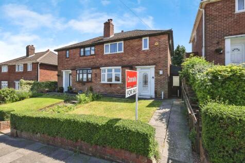 2 bedroom semi-detached house for sale