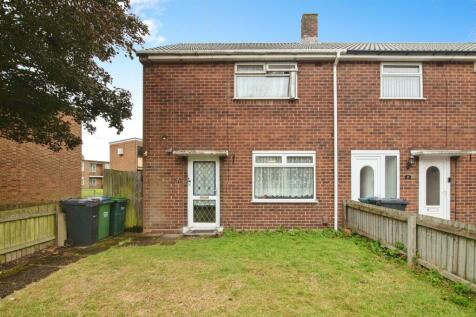 2 bedroom semi-detached house for sale