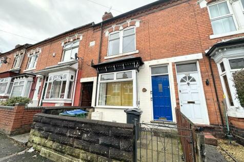 3 bedroom terraced house for sale