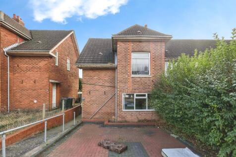 3 bedroom end of terrace house for sale