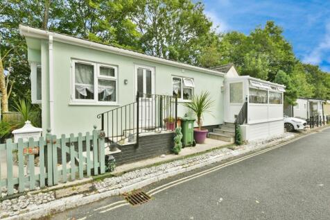 2 bedroom park home for sale