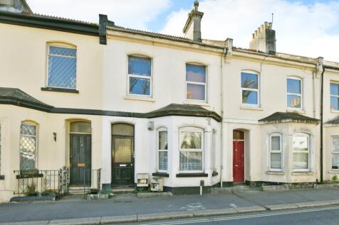 2 bedroom maisonette for sale