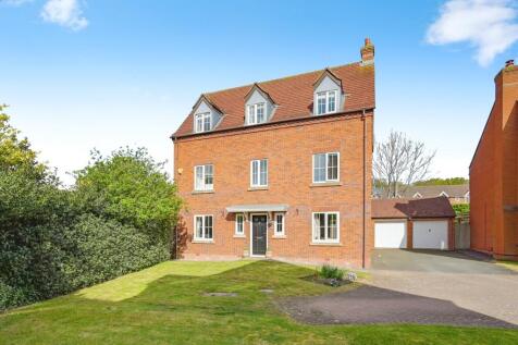 5 bedroom detached house for sale