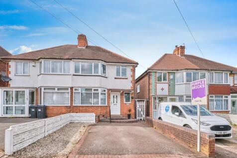 3 bedroom semi-detached house for sale