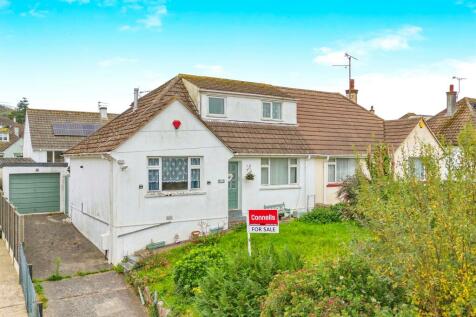 3 bedroom semi-detached bungalow for sale