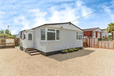 2 bedroom park home for sale
