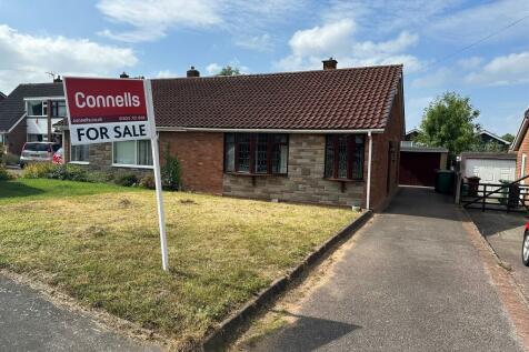 2 bedroom semi-detached bungalow for sale