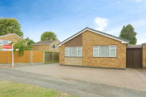 2 bedroom detached bungalow for sale