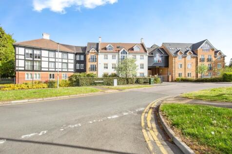 2 bedroom ground floor flat for sale