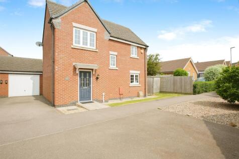 3 bedroom detached house for sale