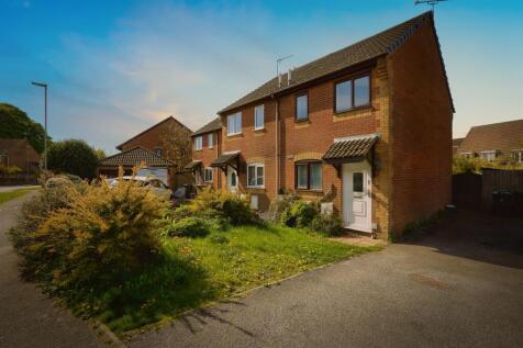 2 bedroom semi-detached house for sale
