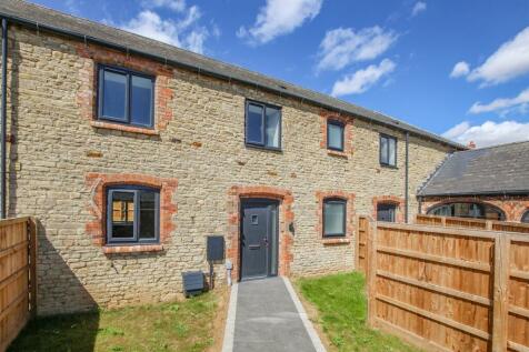 3 bedroom barn conversion for sale