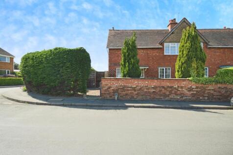 2 bedroom semi-detached house for sale