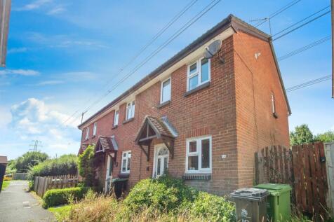 2 bedroom end of terrace house for sale