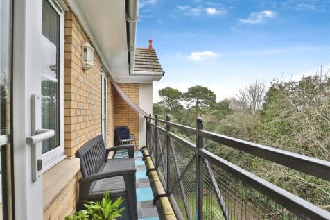 2 bedroom penthouse for sale