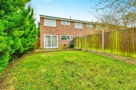 3 bedroom end of terrace house for sale