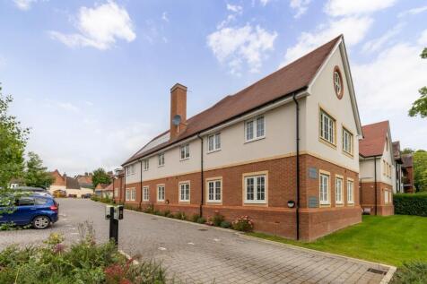 2 bedroom ground floor flat for sale