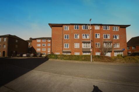2 bedroom ground floor flat for sale
