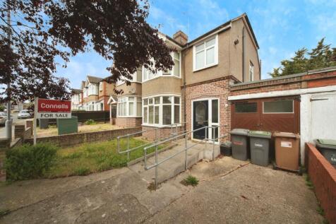 4 bedroom semi-detached house for sale