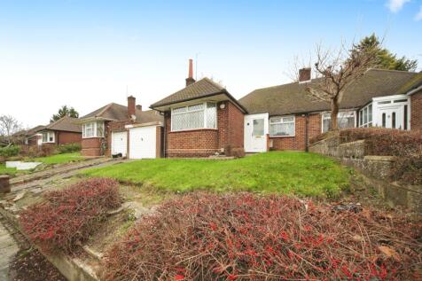 3 bedroom semi-detached bungalow for sale