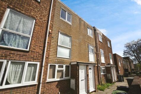 2 bedroom house for sale