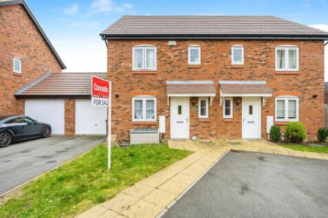 3 bedroom semi-detached house for sale