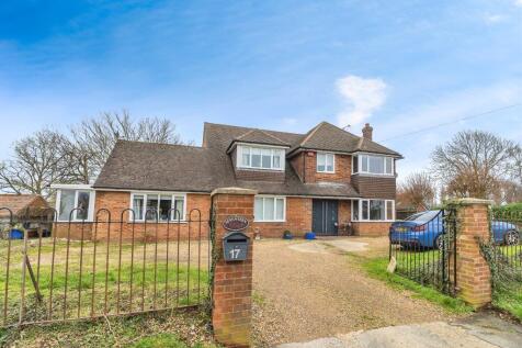 6 bedroom detached house for sale
