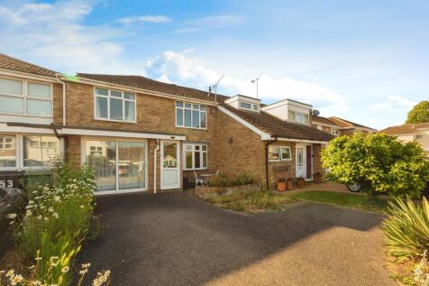 4 bedroom terraced house for sale