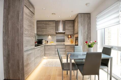 1 bedroom flat for sale