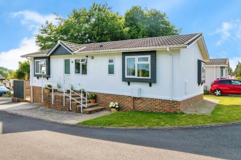 2 bedroom park home for sale