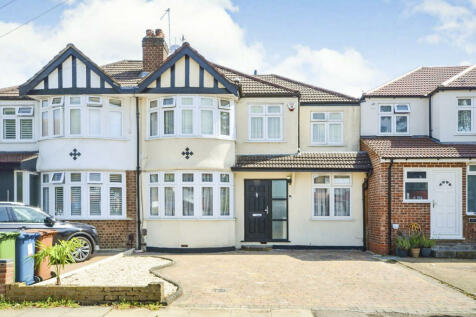 5 bedroom semi-detached house for sale