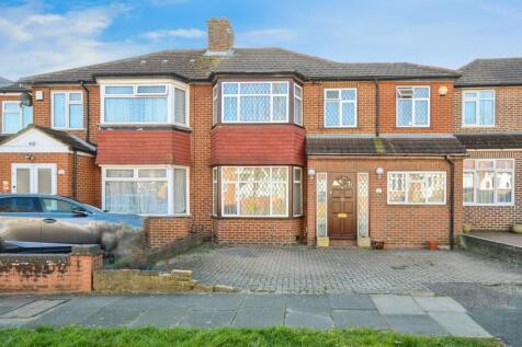 5 bedroom semi-detached house for sale