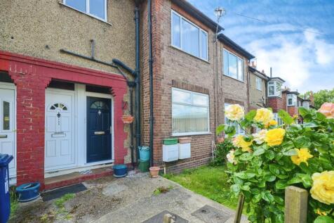 1 bedroom maisonette for sale