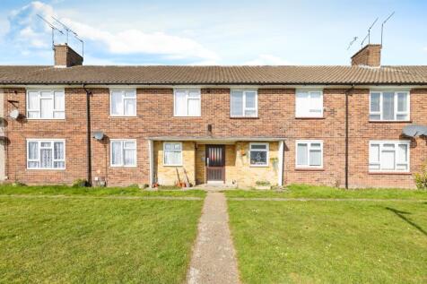 2 bedroom maisonette for sale