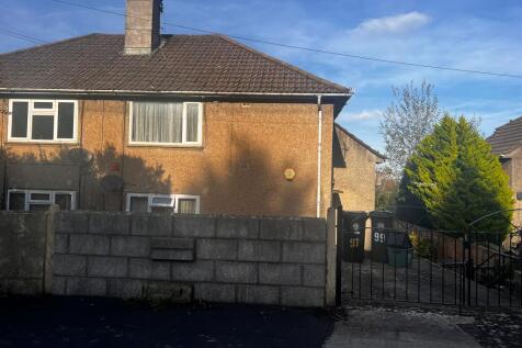 1 bedroom ground floor flat for sale