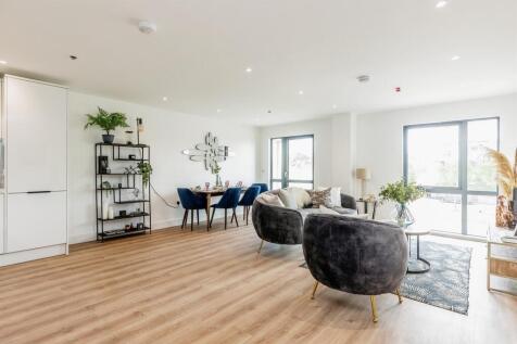 3 bedroom apartment for sale