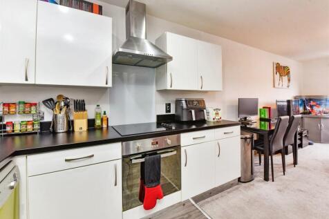 1 bedroom flat for sale