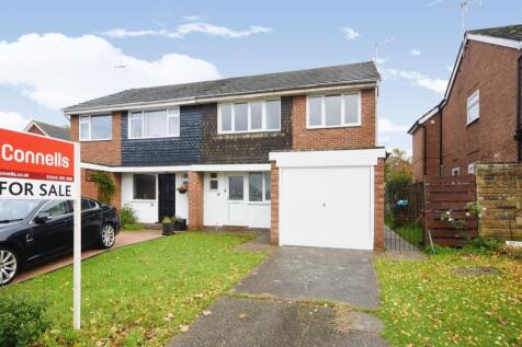 4 bedroom semi-detached house for sale