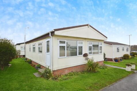 2 bedroom park home for sale
