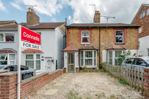 2 bedroom semi-detached house for sale