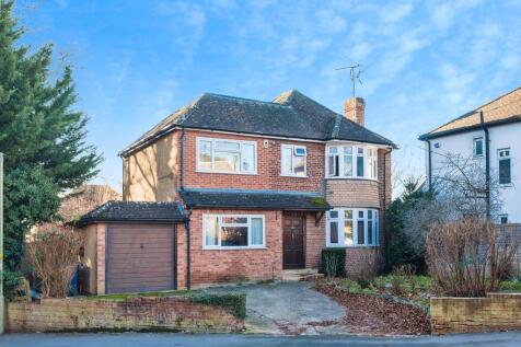 6 bedroom detached house for sale