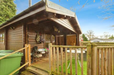 2 bedroom park home for sale