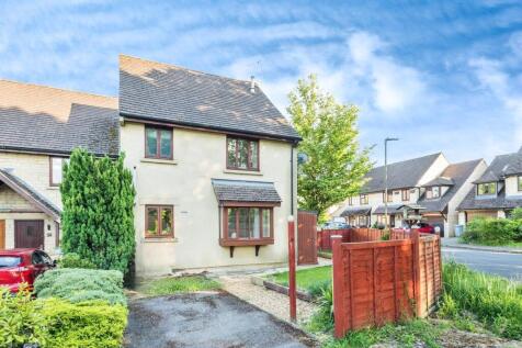 1 bedroom semi-detached house for sale