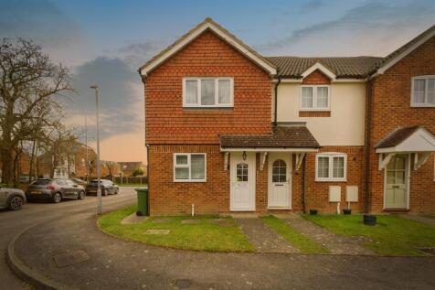 2 bedroom end of terrace house for sale