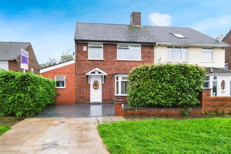 3 bedroom semi-detached house for sale