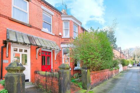 4 bedroom terraced house for sale