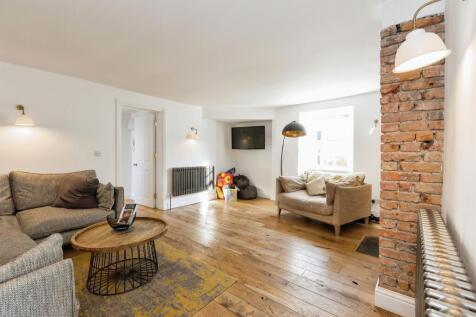 3 bedroom apartment for sale