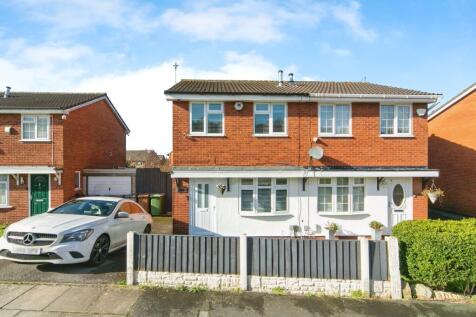 2 bedroom semi-detached house for sale
